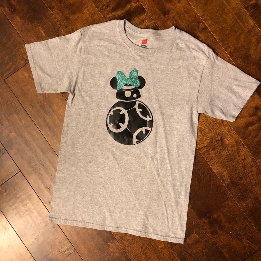 BB8 Disney T-shirt. Star Wars